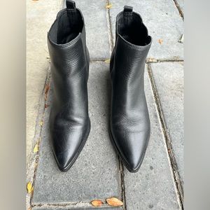 Marc Fisher LTD MIyale Chelsea Booties